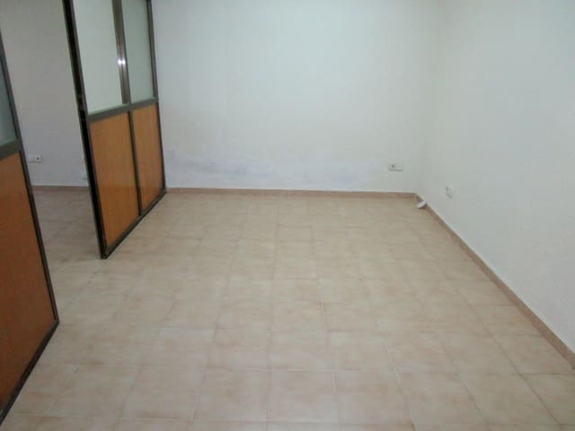 Erhverv til leje i Moixent - € 300 (Ref: 6181794)