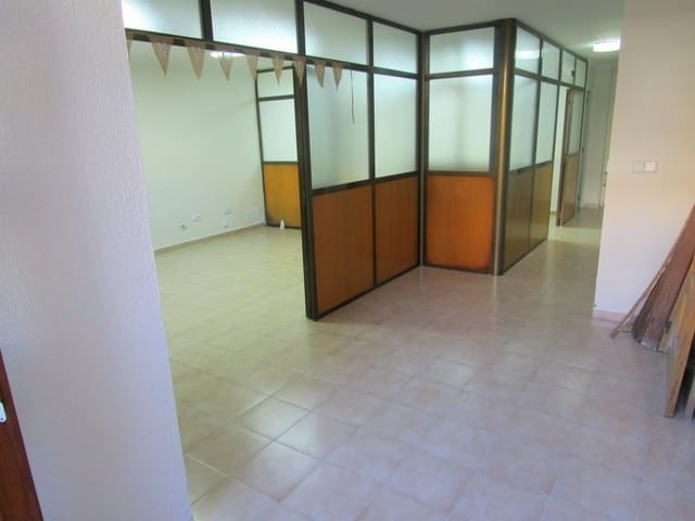 Erhverv til leje i Moixent - € 300 (Ref: 6181794)