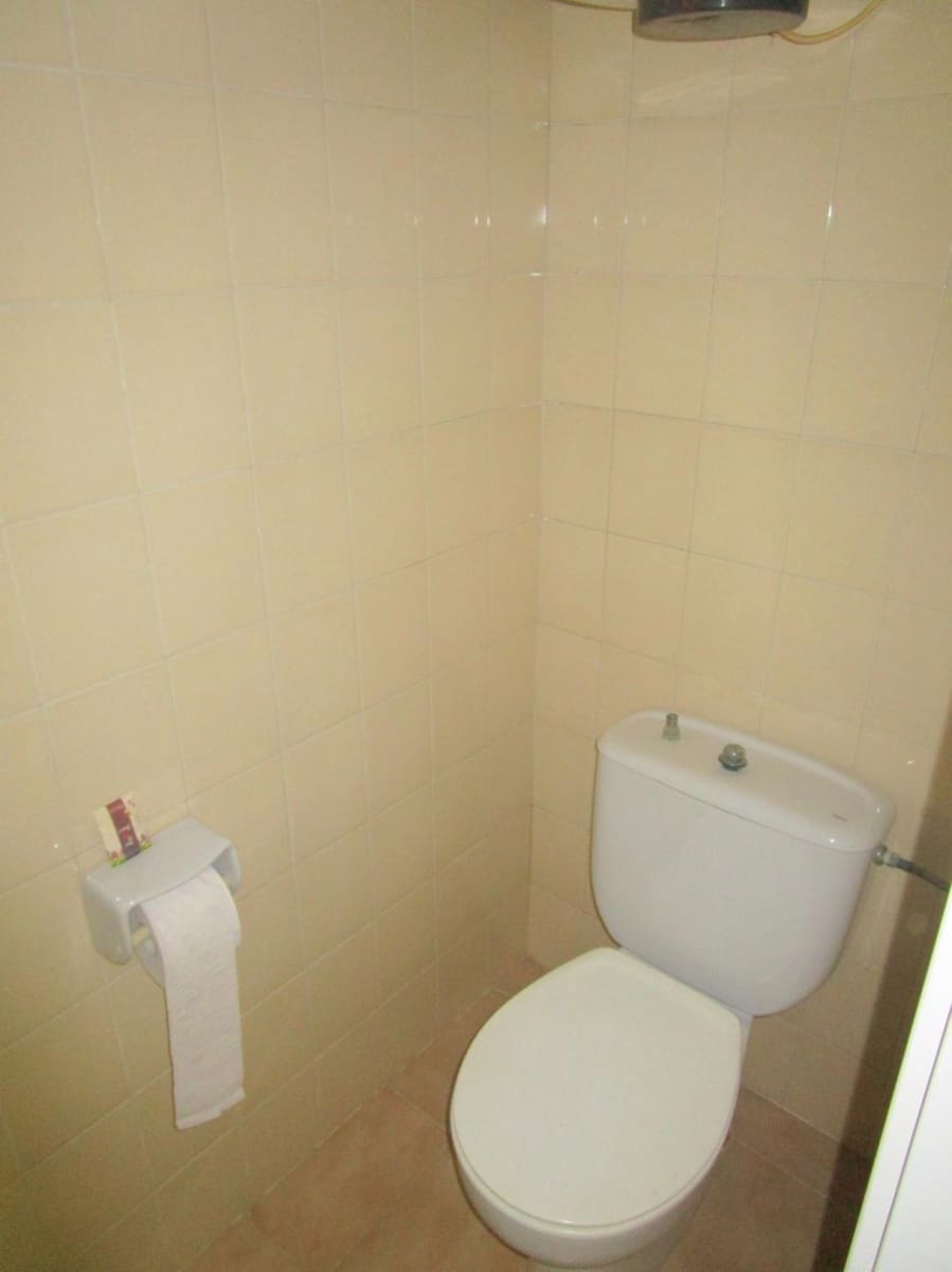 Commercial for rent in Moixent - € 300 (Ref: 6181794)