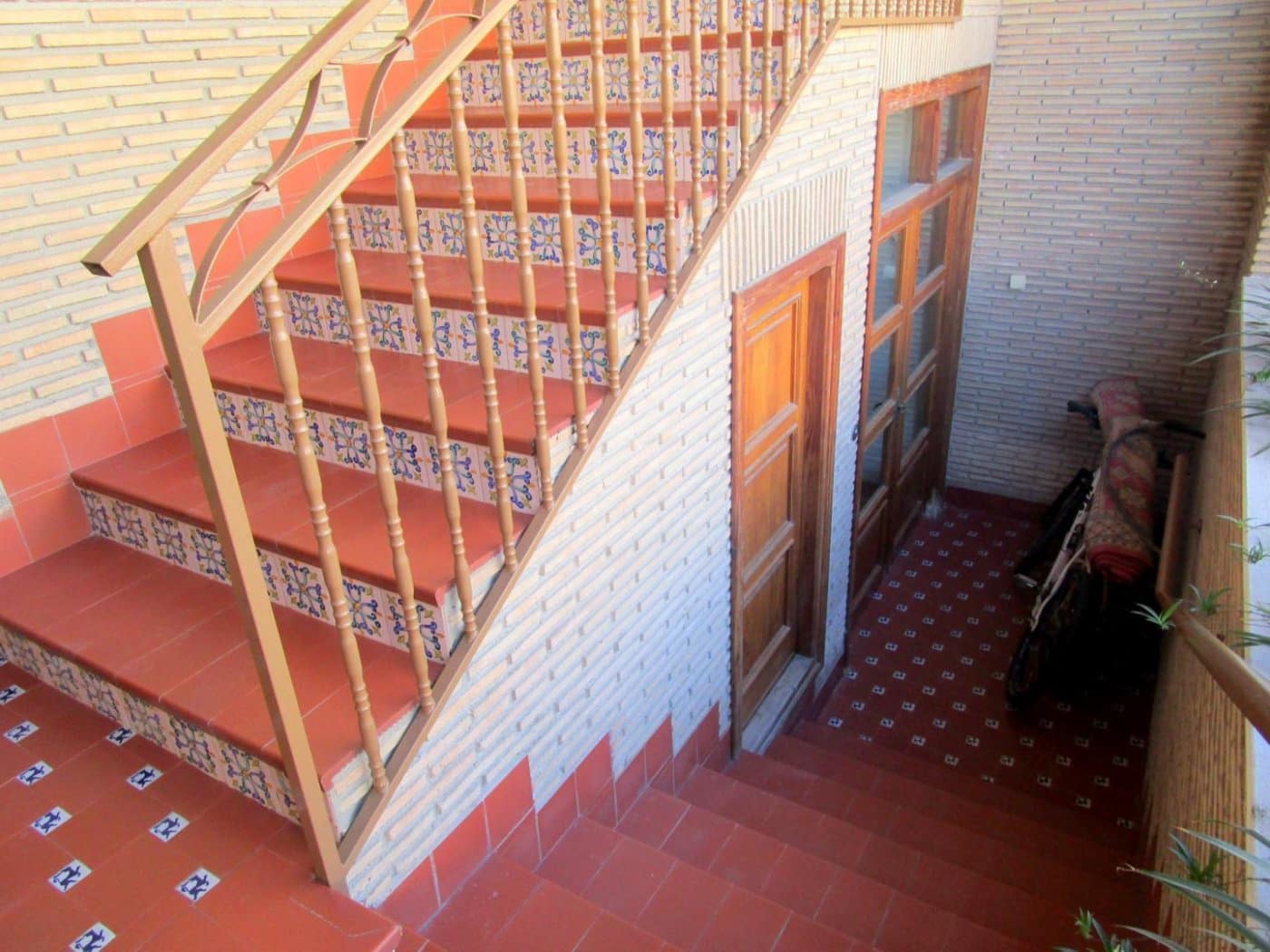 Commercial for rent in Moixent - € 300 (Ref: 6181794)