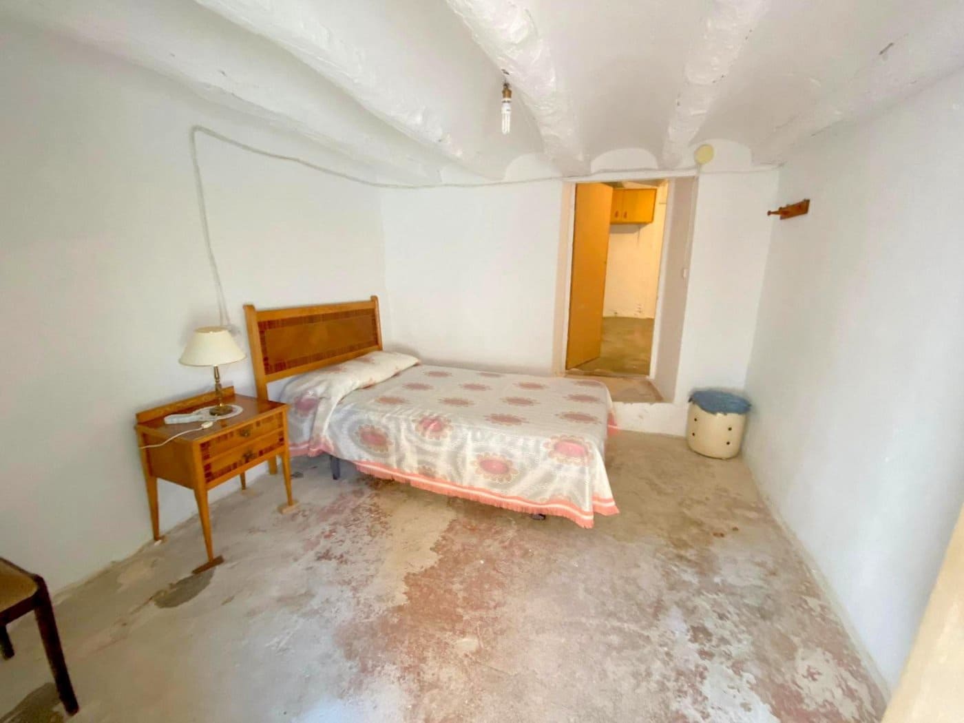 9 soveværelse Byhus til salg i La Font de la Figuera - € 69.000 (Ref: 6181828)