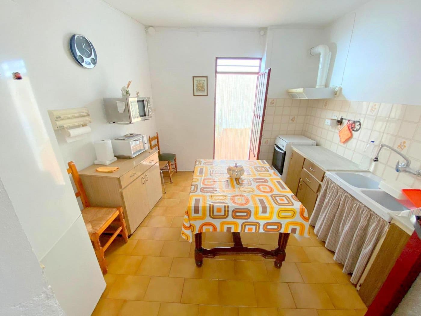 9 soveværelse Byhus til salg i La Font de la Figuera - € 69.000 (Ref: 6181828)