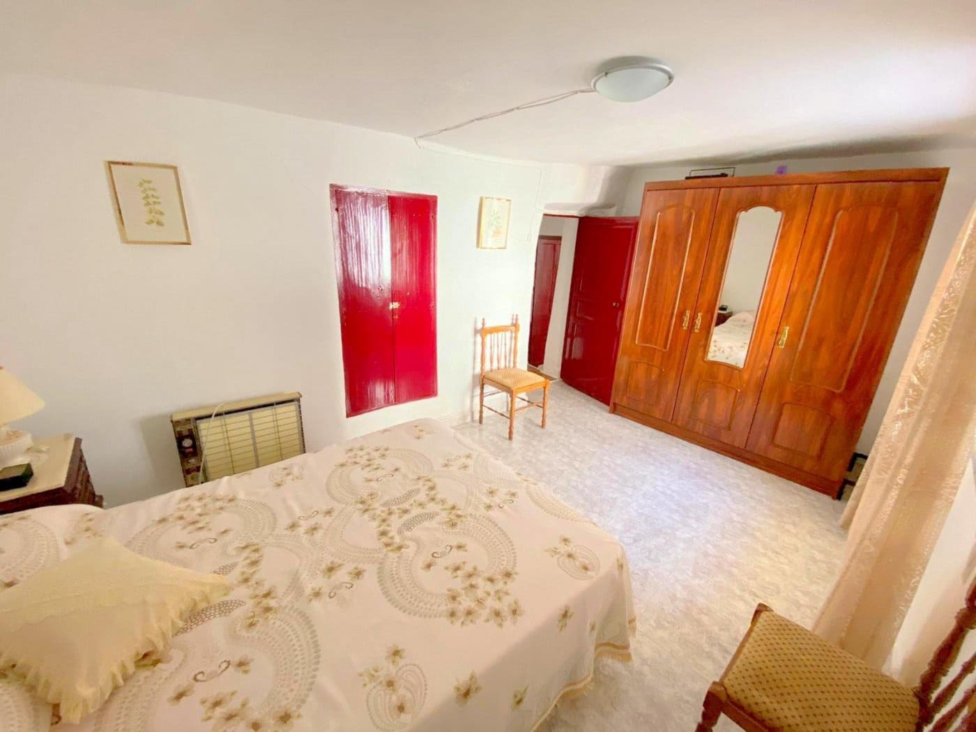 9 soveværelse Byhus til salg i La Font de la Figuera - € 69.000 (Ref: 6181828)