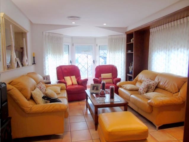 Adosado de 3 habitaciones en Benisuera en venta con piscina - 299.000 € (Ref: 6181833)