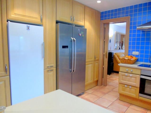 Adosado de 3 habitaciones en Benisuera en venta con piscina - 299.000 € (Ref: 6181833)