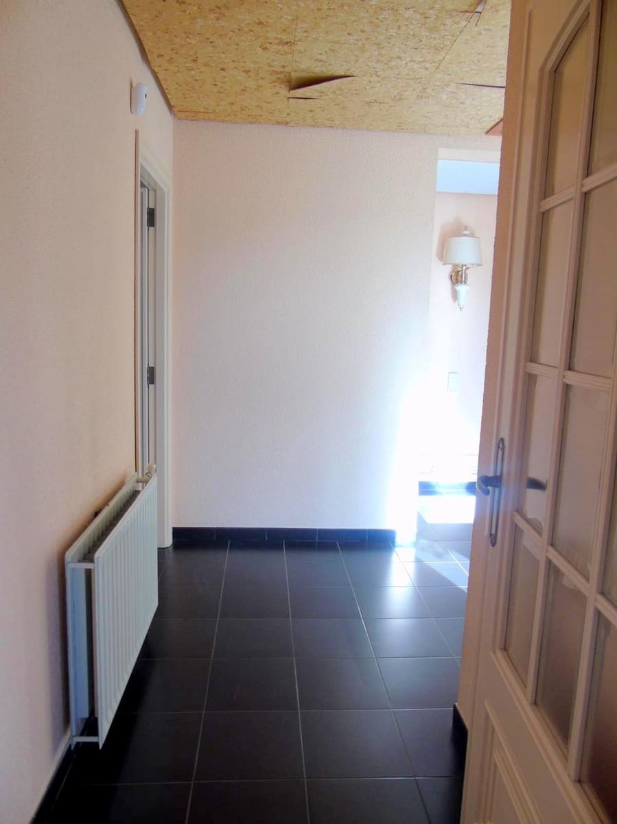 6 soveværelse Villa til salg i Llosa de Ranes med swimmingpool - € 450.000 (Ref: 6181836)