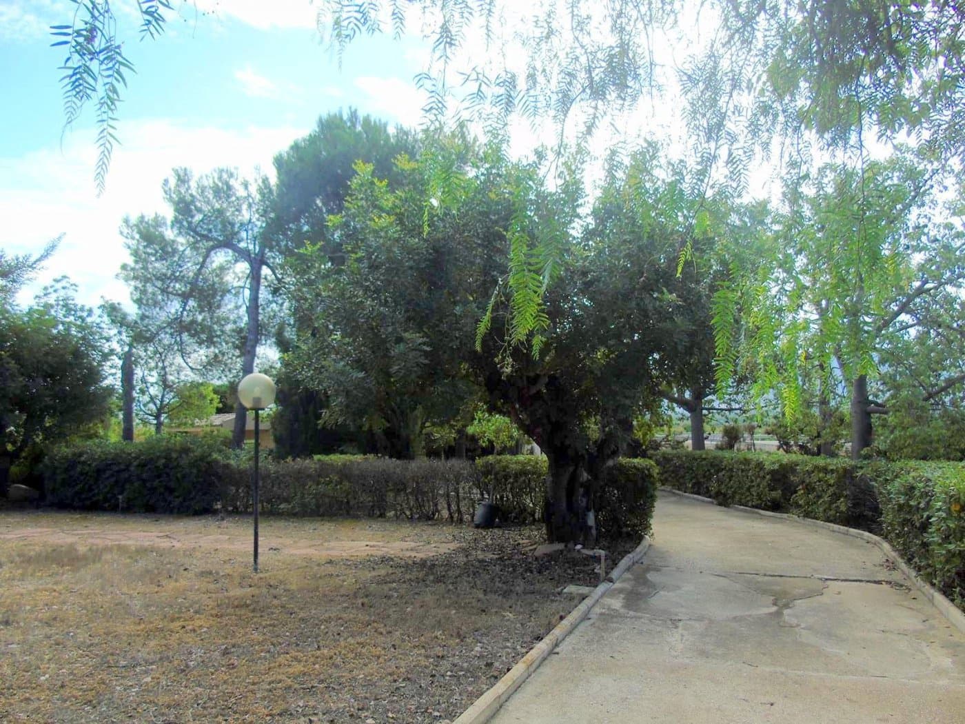 6 soveværelse Villa til salg i Llosa de Ranes med swimmingpool - € 450.000 (Ref: 6181836)