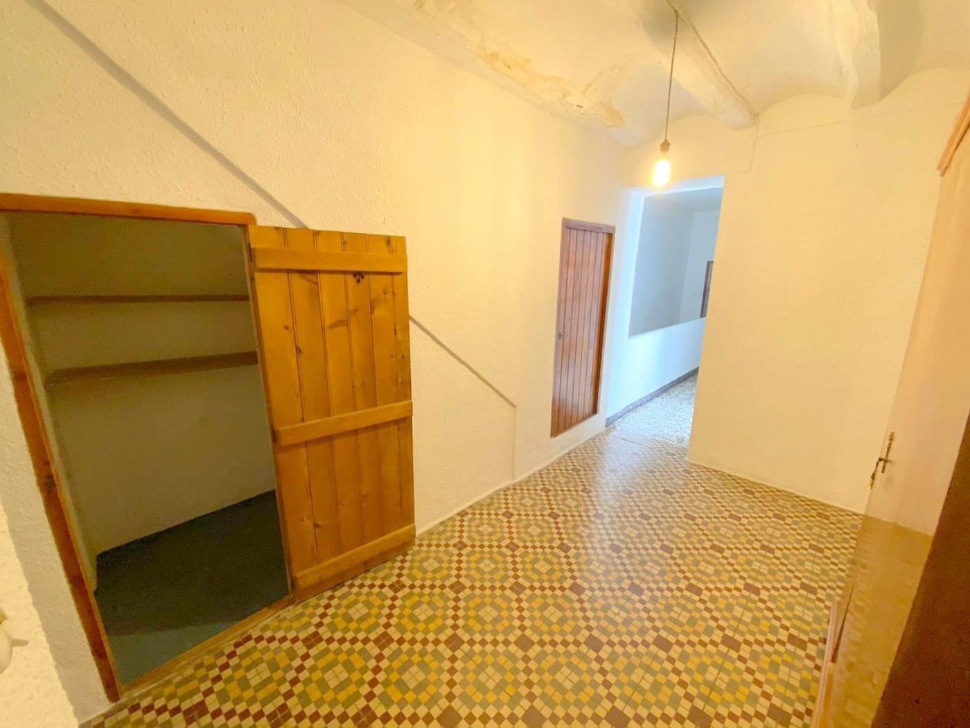 Ruin til salg i Moixent - € 70.000 (Ref: 6181843)