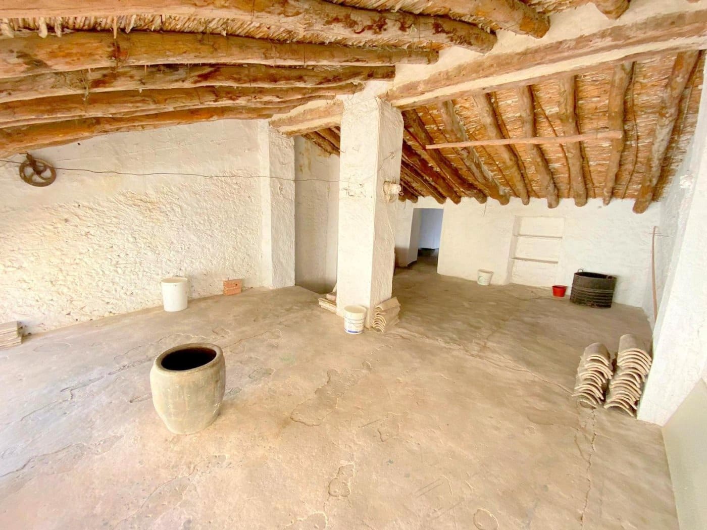 Ruin til salg i Moixent - € 70.000 (Ref: 6181843)