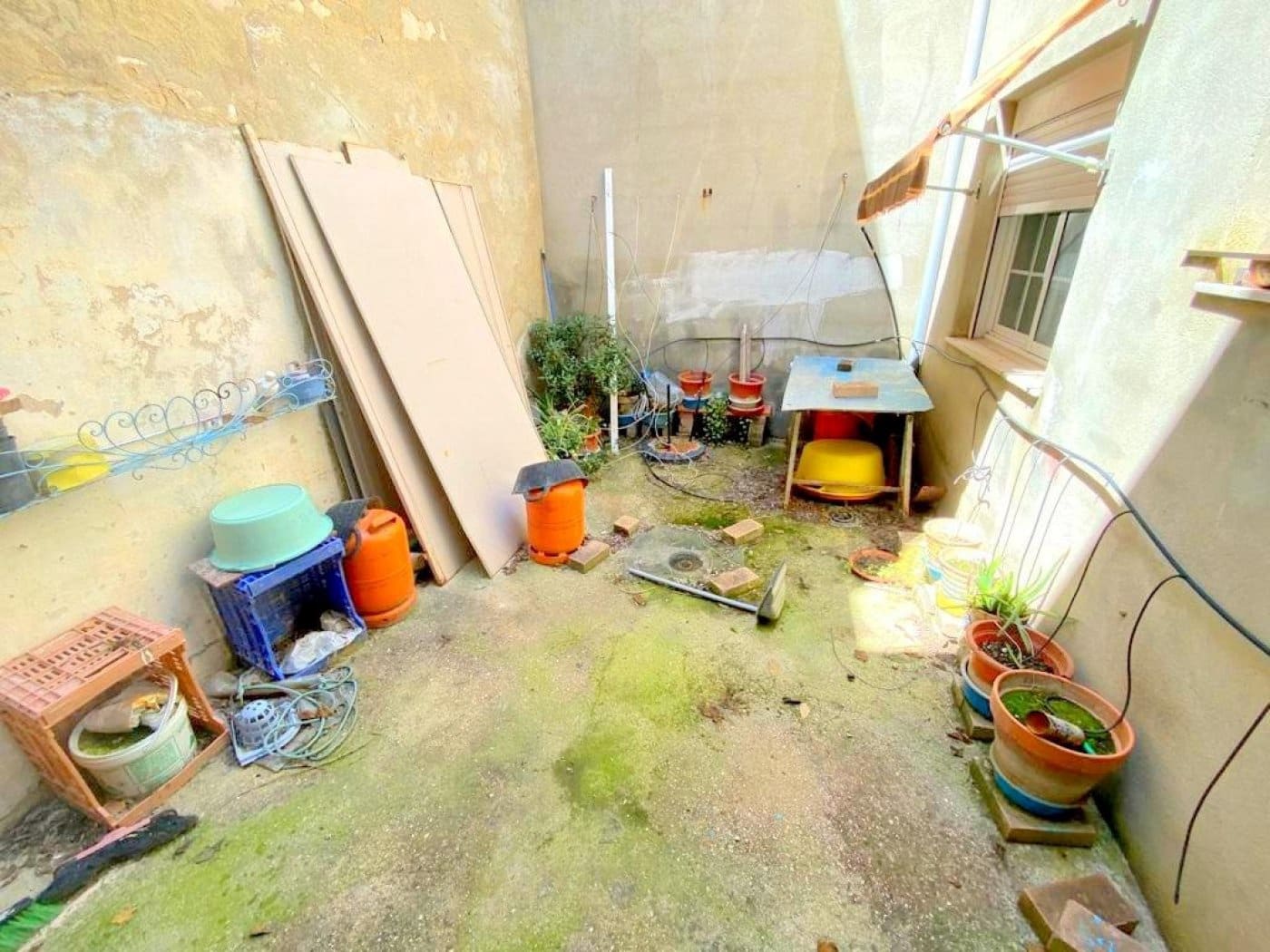 5 soveværelse Byhus til salg i Vallada - € 75.000 (Ref: 6181844)