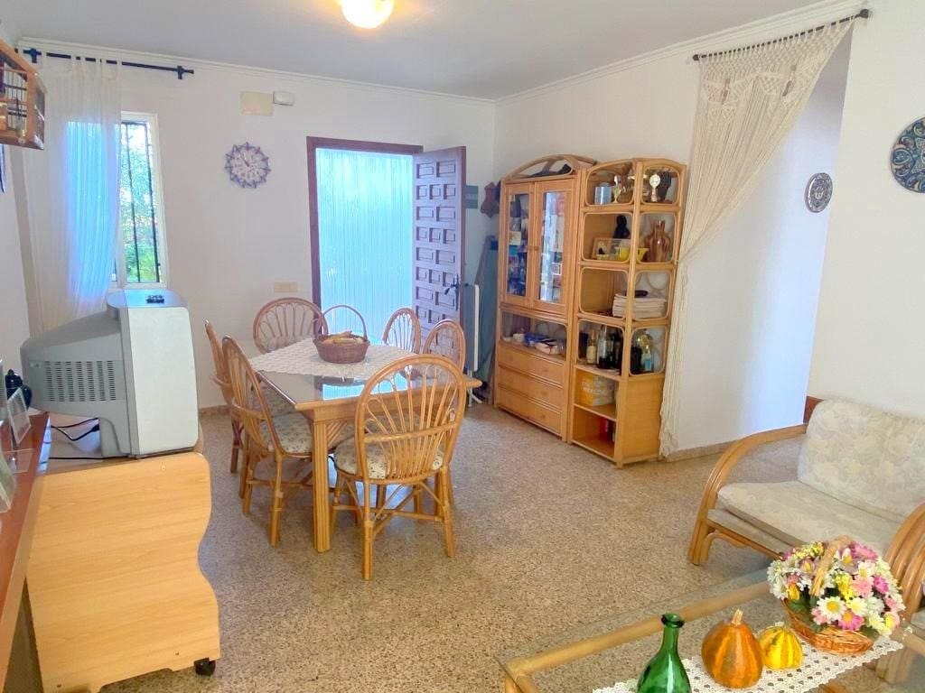 5 soveværelse Villa til salg i Moixent med swimmingpool - € 200.000 (Ref: 7184782)