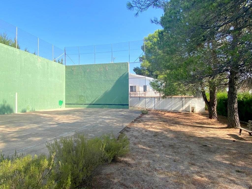 5 soveværelse Villa til salg i Moixent med swimmingpool - € 200.000 (Ref: 7184782)