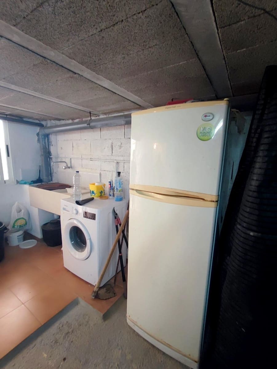 3 slaapkamer Villa te koop in Xativa met zwembad garage - € 300.000 (Ref: 8168943)