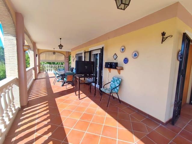 3 bedroom Villa for sale in Xàtiva with pool garage - € 300,000 (Ref: 8168943)