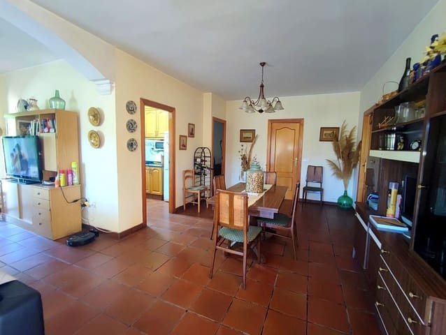 3 bedroom Villa for sale in Xàtiva with pool garage - € 300,000 (Ref: 8168943)
