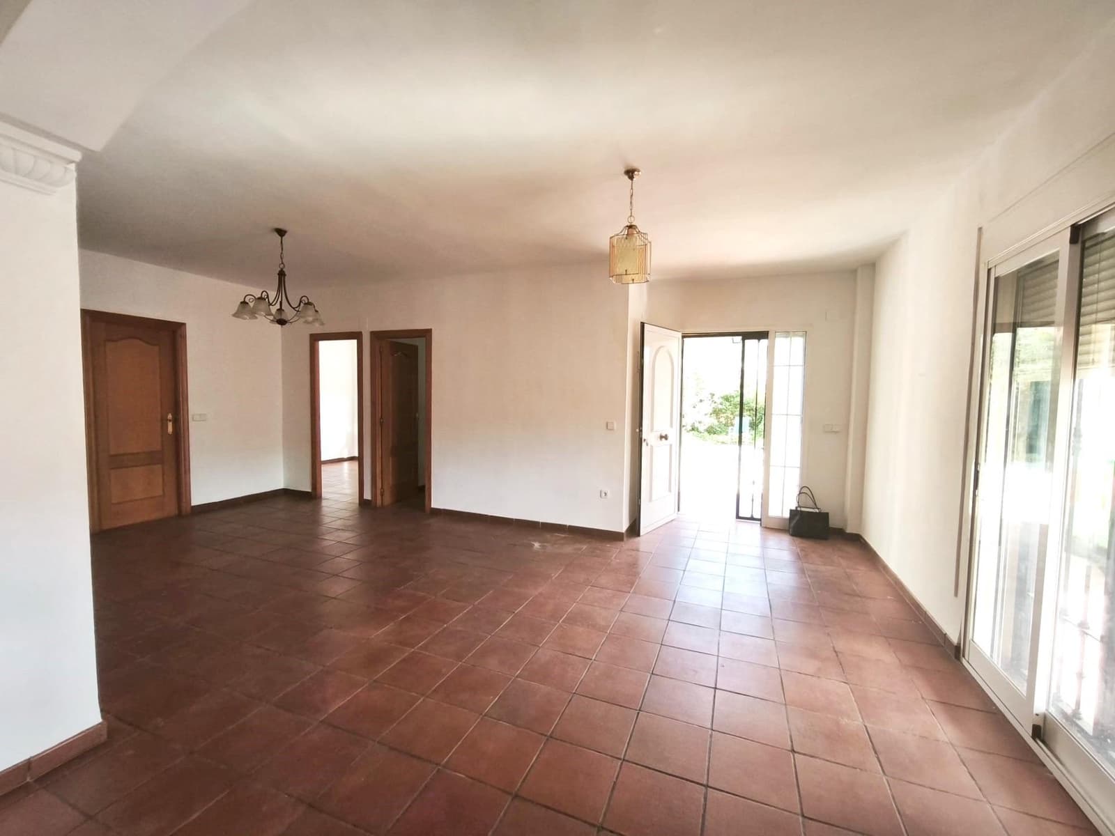 3 Zimmer Villa zu verkaufen in Xativa mit Pool Garage - 260.000 € (Ref: 8168943)