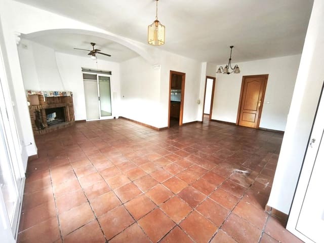 3 Zimmer Villa zu verkaufen in Xàtiva mit Pool Garage - 260.000 € (Ref: 8168943)