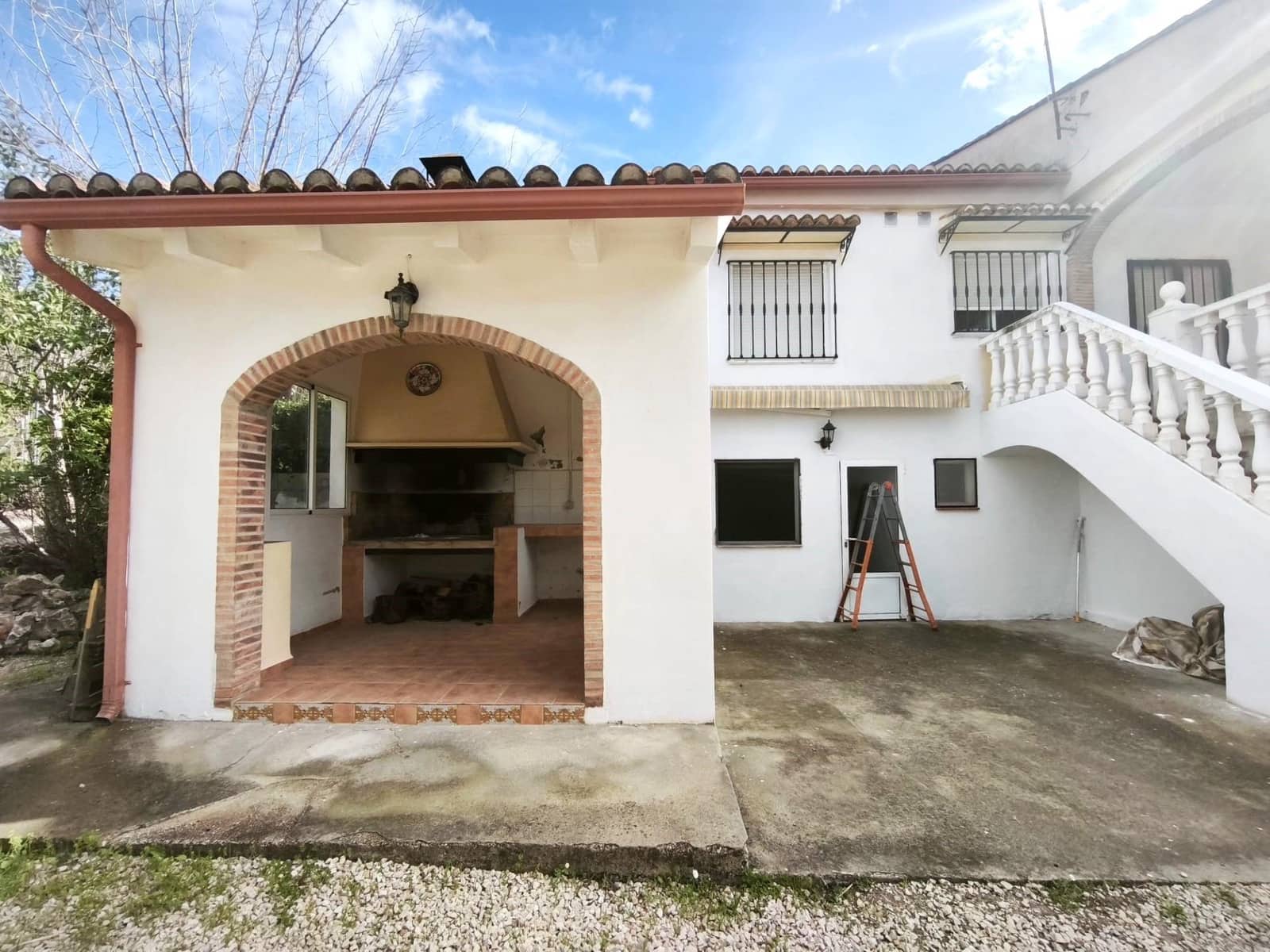 3 Zimmer Villa zu verkaufen in Xativa mit Pool Garage - 260.000 € (Ref: 8168943)