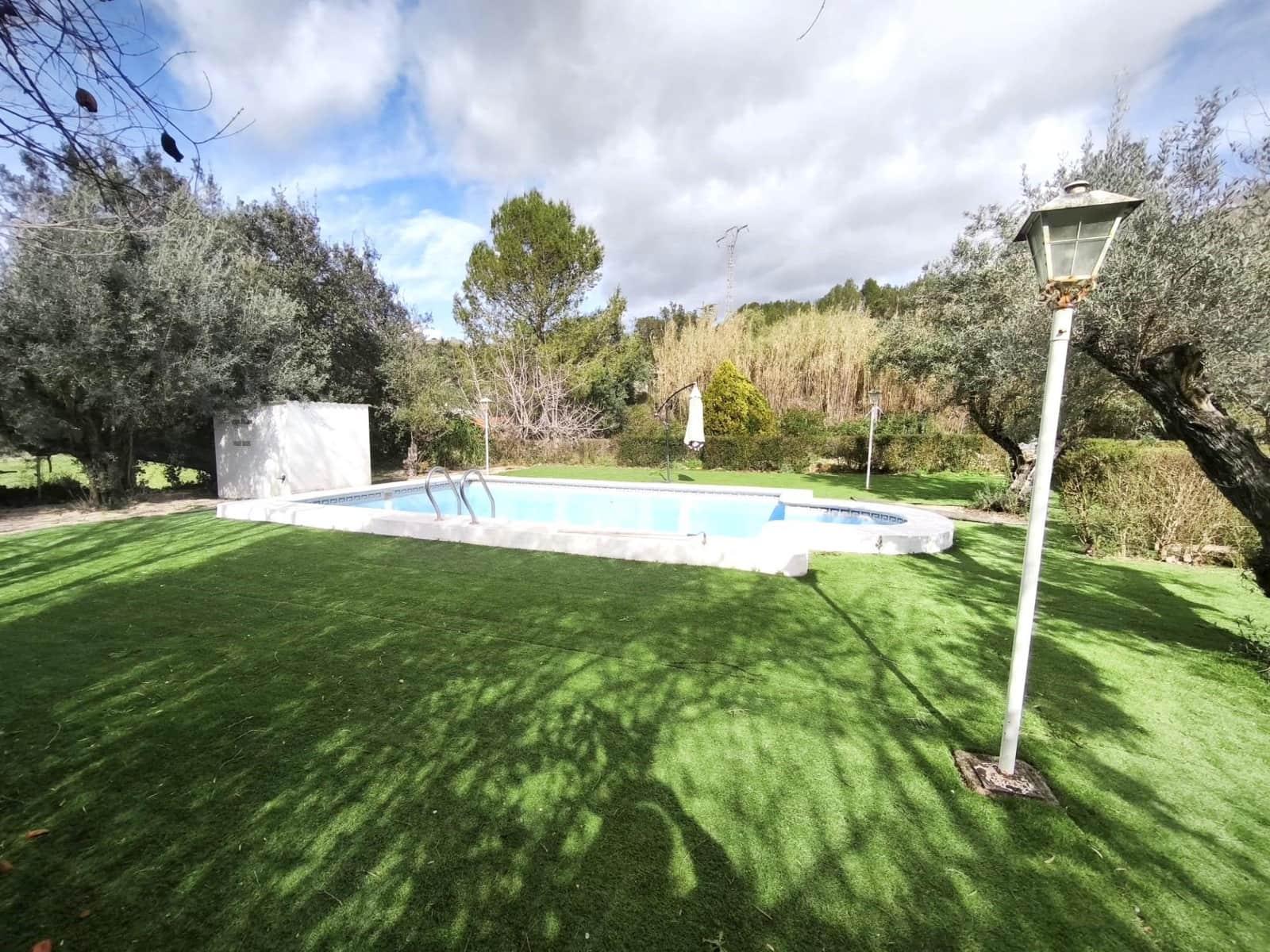 3 Zimmer Villa zu verkaufen in Xativa mit Pool Garage - 260.000 € (Ref: 8168943)