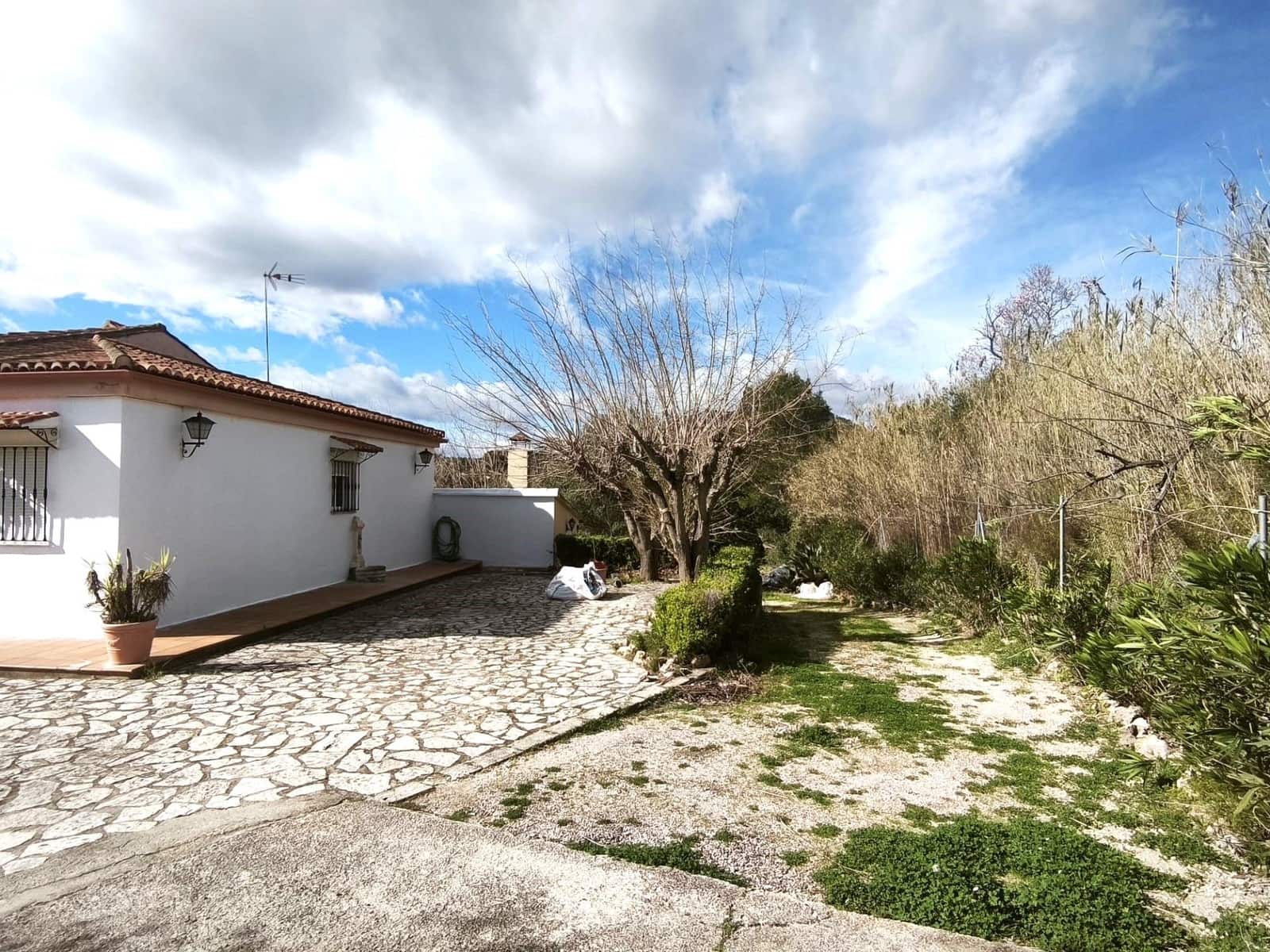 3 Zimmer Villa zu verkaufen in Xativa mit Pool Garage - 260.000 € (Ref: 8168943)