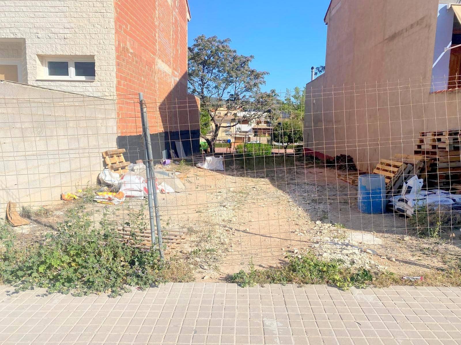 Byggetomt til salgs i Moixent - € 72 000 (Ref: 8222747)