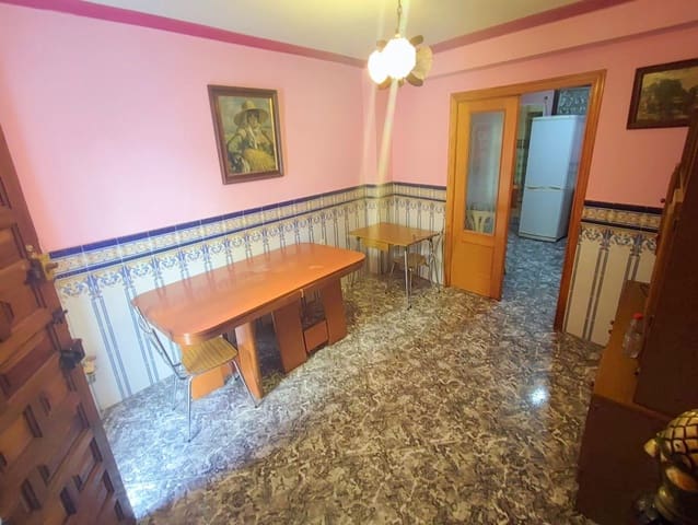 4 chambre Maison de Ville à vendre à Xàtiva avec garage - 98 000 € (Ref: 8531839)