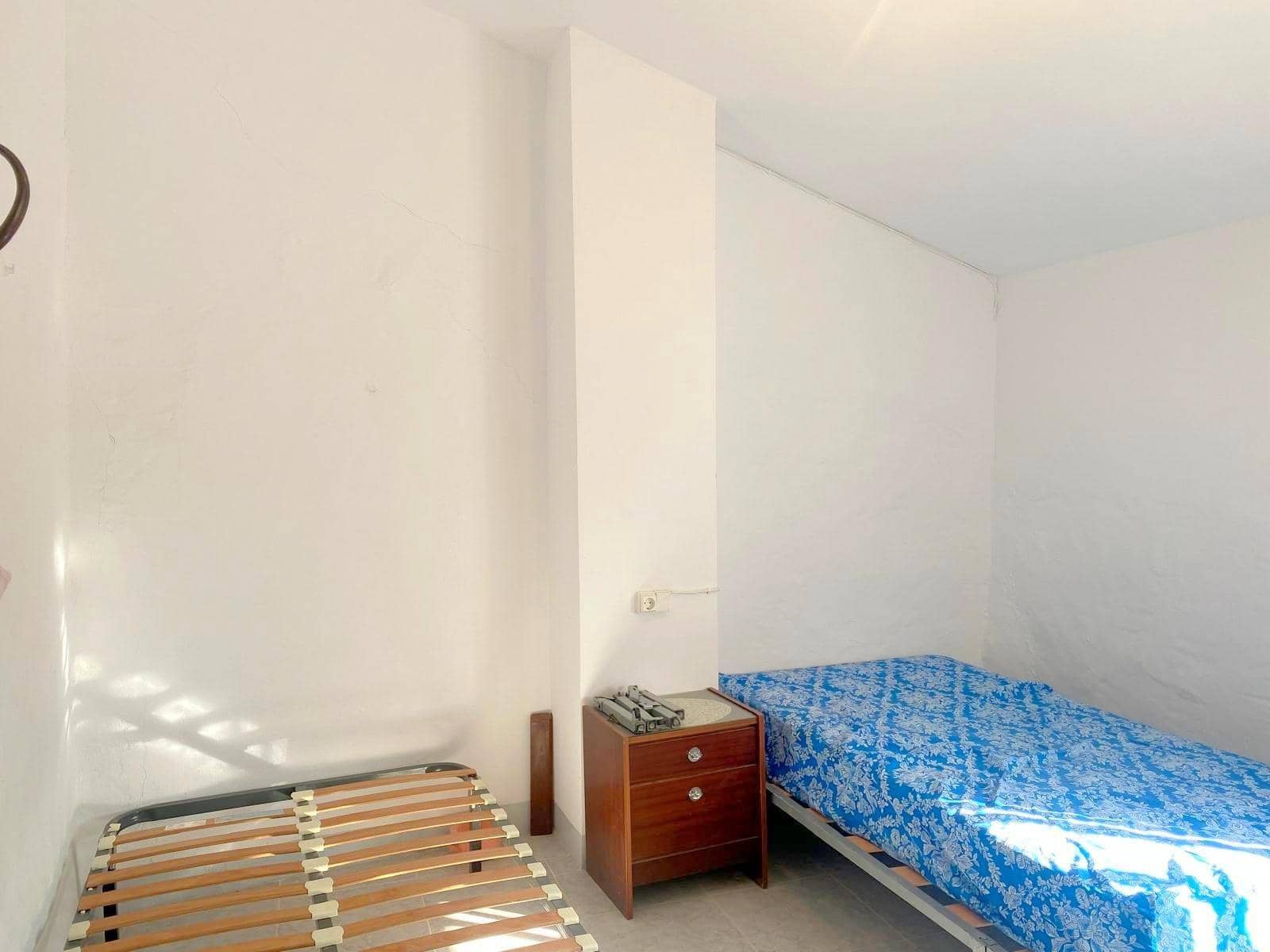 5 soveværelse Finca/Landehus til salg i La Font de la Figuera - € 180.000 (Ref: 8623552)