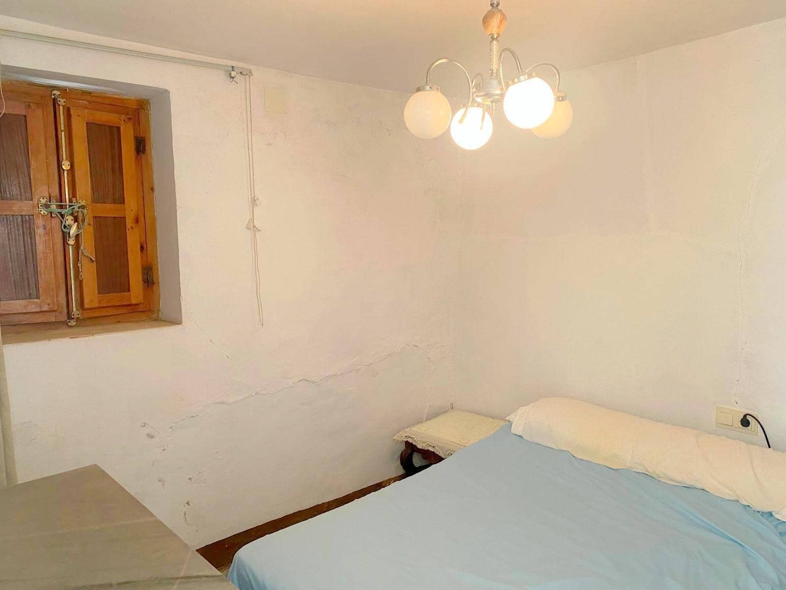 5 soveværelse Finca/Landehus til salg i La Font de la Figuera - € 180.000 (Ref: 8623552)