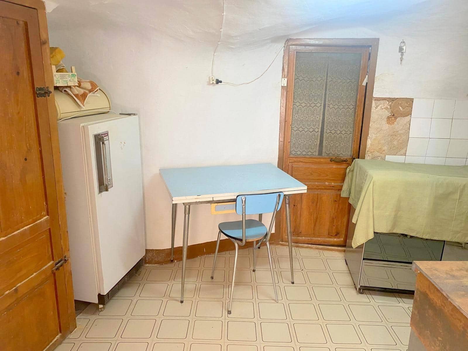 5 soveværelse Finca/Landehus til salg i La Font de la Figuera - € 180.000 (Ref: 8623552)