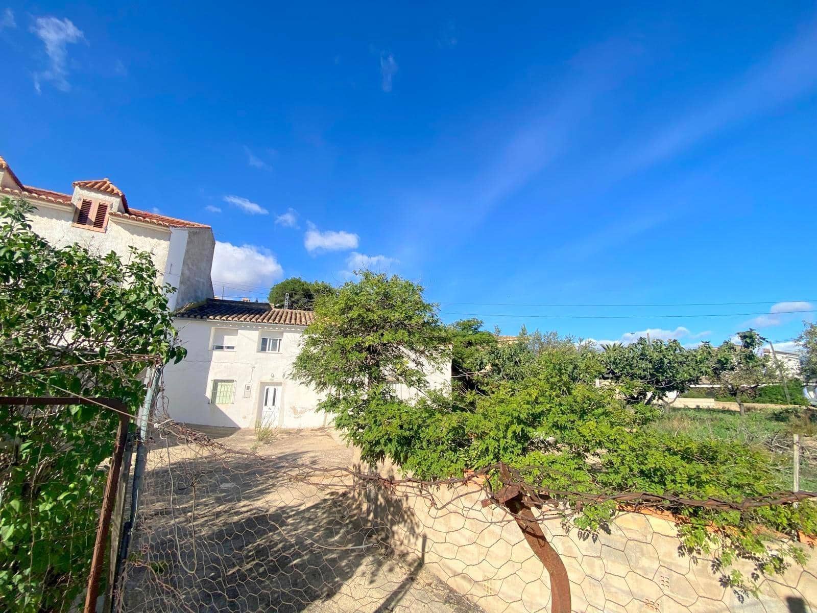 5 soveværelse Finca/Landehus til salg i La Font de la Figuera - € 180.000 (Ref: 8623552)