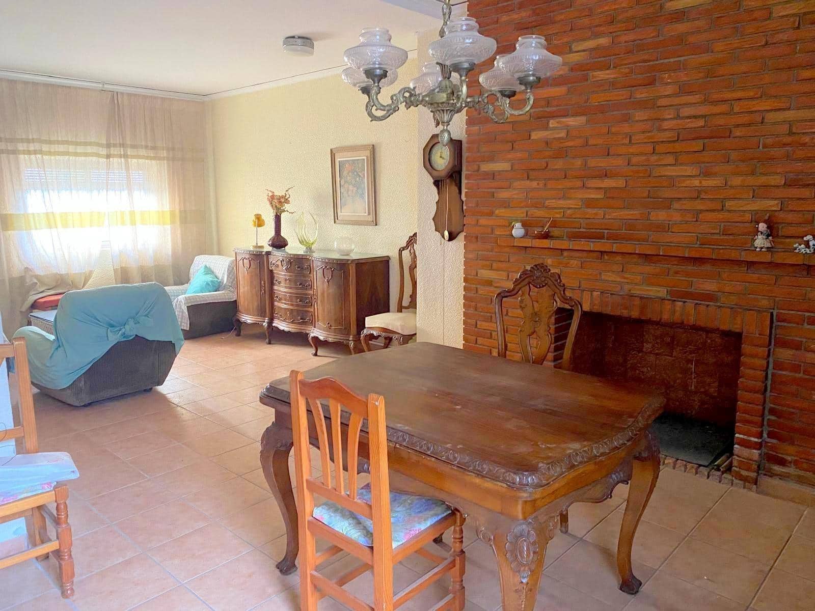 4 soverom Hus til salgs i Vallada med garasje - € 150 000 (Ref: 8836789)