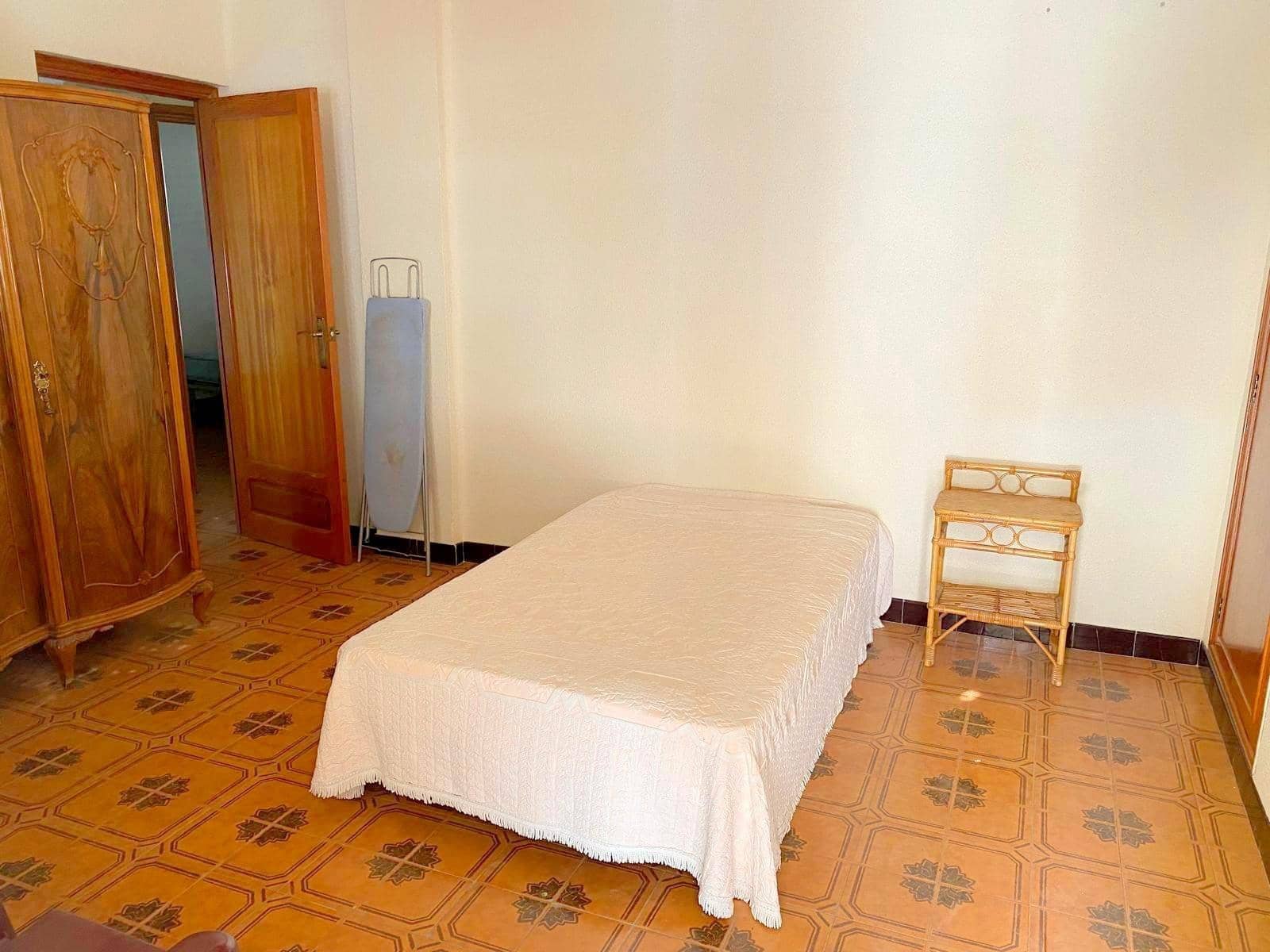 4 soverom Hus til salgs i Vallada med garasje - € 150 000 (Ref: 8836789)