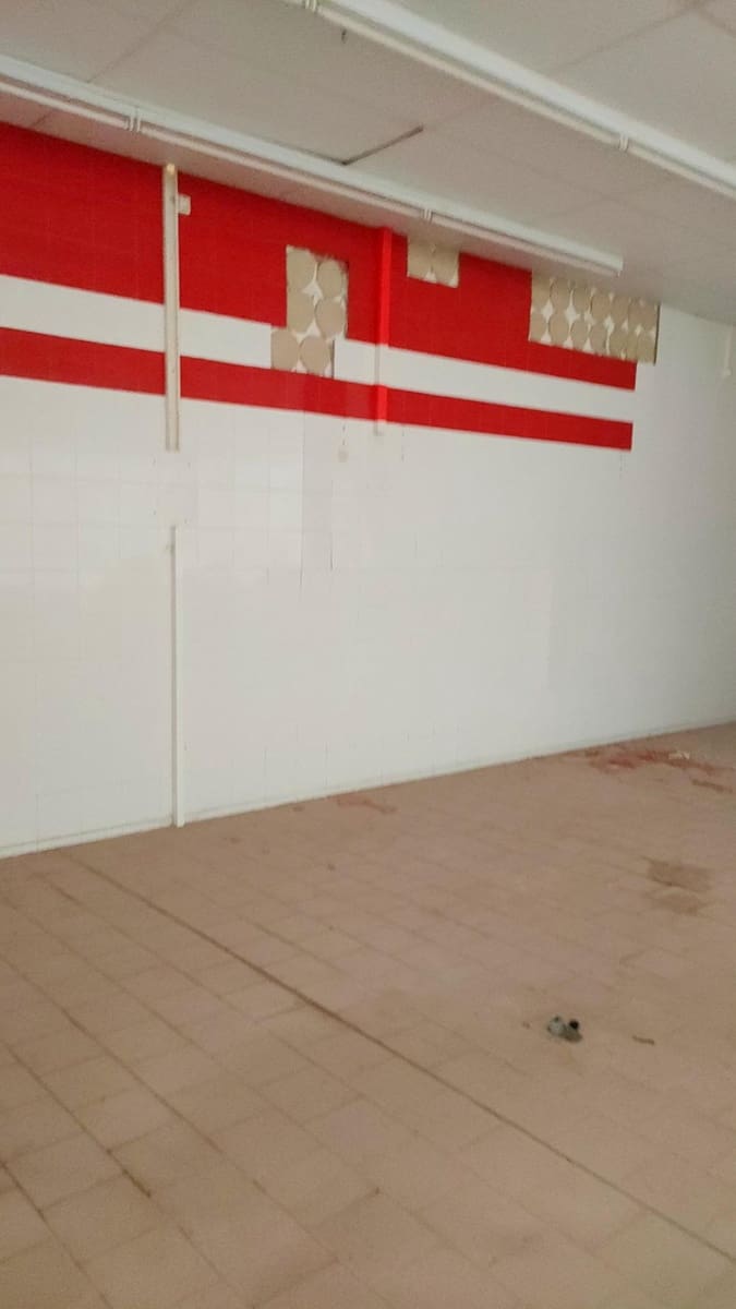 Erhverv til leje i Vallada - € 1.900 (Ref: 8900332)