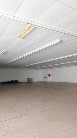 Erhverv til leje i Vallada - € 1.900 (Ref: 8900332)