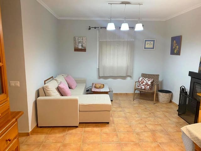 3 soverom Villa til salgs i Moixent med garasje - € 126 000 (Ref: 8907425)