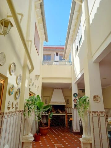 3 soveværelse Byhus til salg i Xàtiva - € 268.000 (Ref: 8926399)