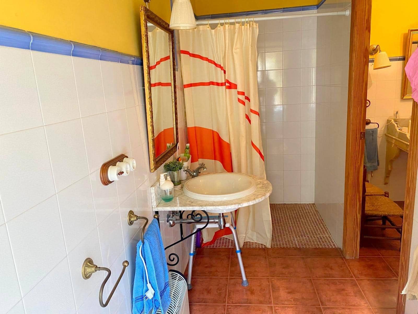 7 sypialnia Dom na sprzedaż w La Font de la Figuera - 350 000 € (Ref: 8948665)