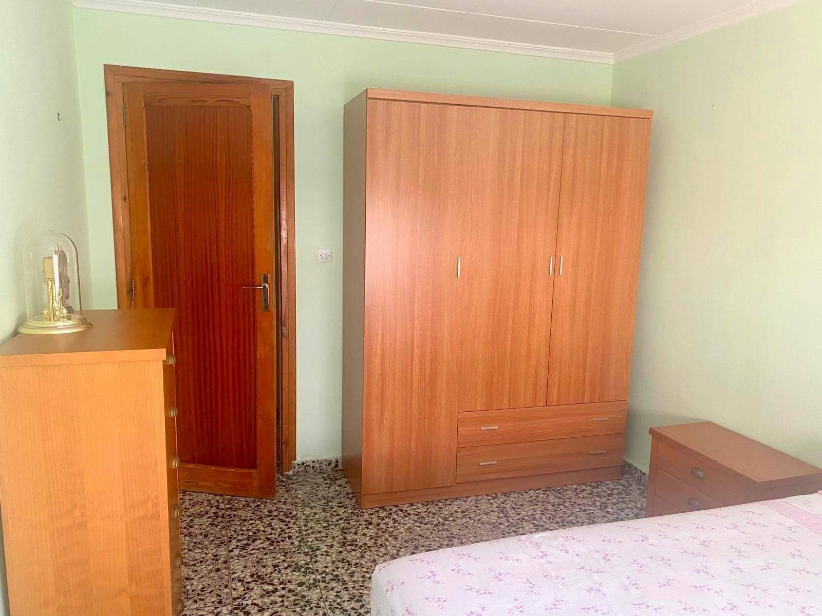 4 soverom Hus til salgs i Moixent med garasje - € 200 000 (Ref: 9001144)