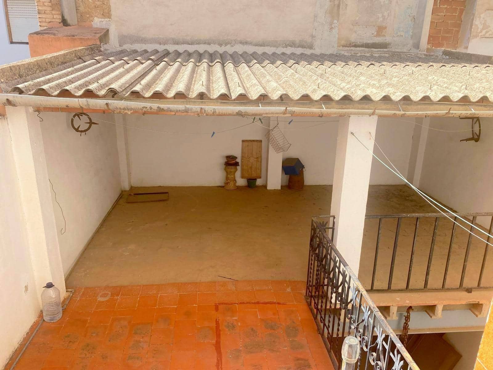 4 soverom Hus til salgs i Moixent med garasje - € 200 000 (Ref: 9001144)