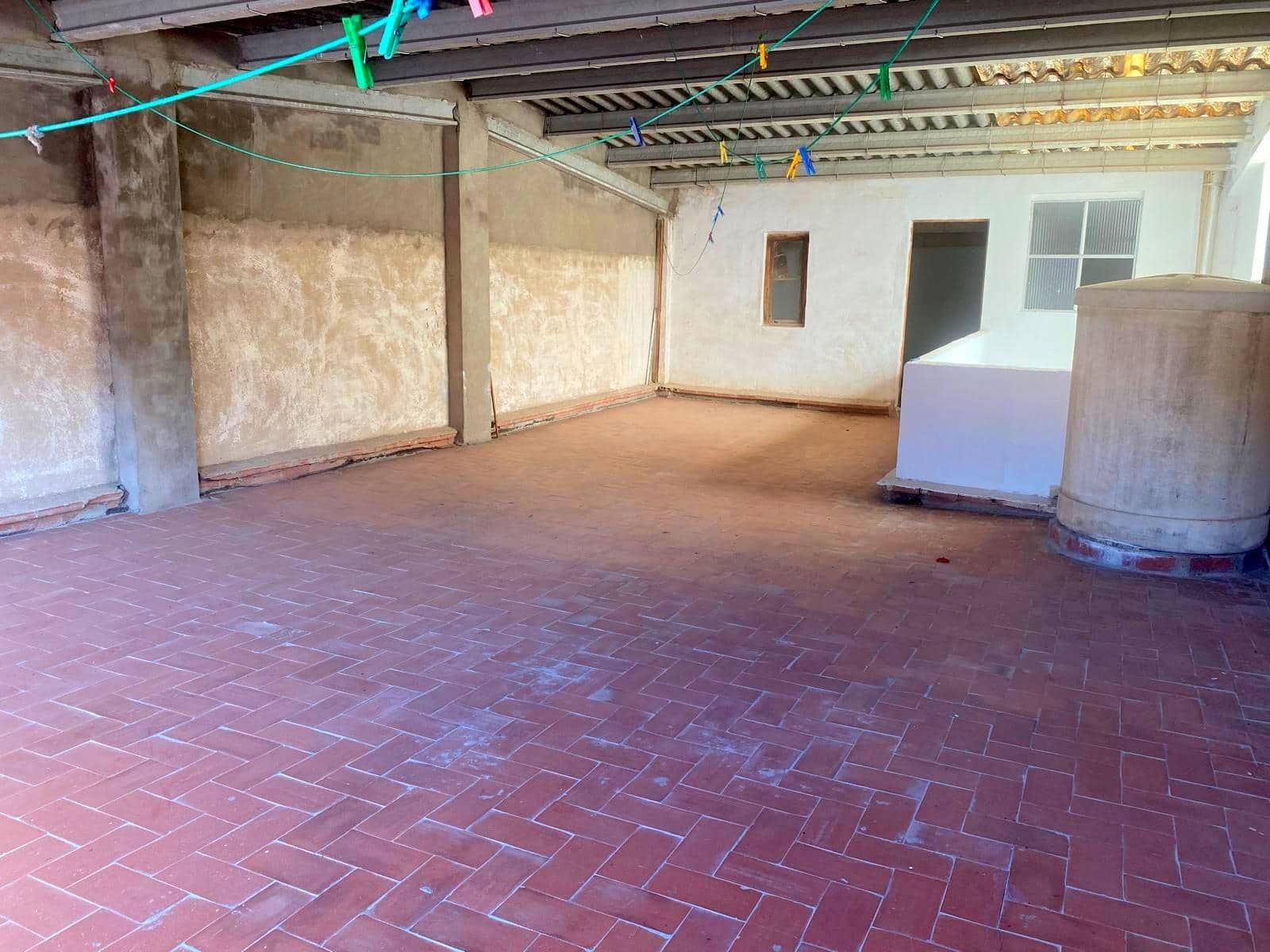 4 soverom Hus til salgs i Moixent med garasje - € 200 000 (Ref: 9001144)