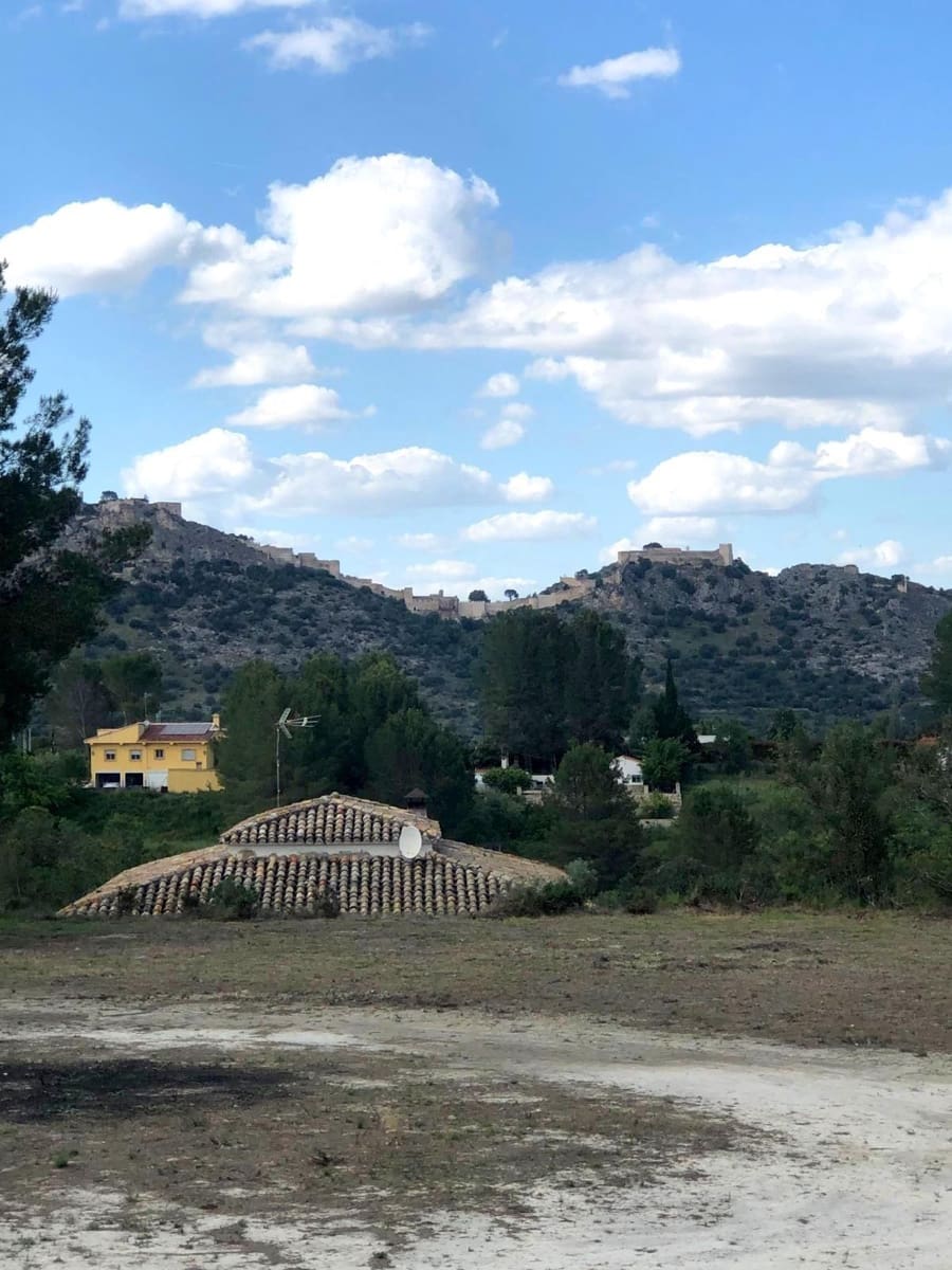 Grunde uden byggetilladelser til salg i Xativa - € 40.000 (Ref: 9057706)