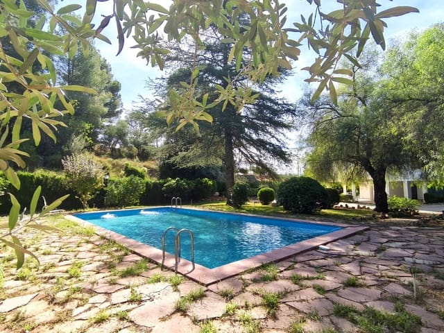 4 bedroom Villa for sale in Xàtiva with pool - € 390,000 (Ref: 9269849)