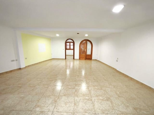 6 makuuhuone Omakotitalo myytävänä paikassa Xàtiva - 160 000 € (Ref: 9296979)