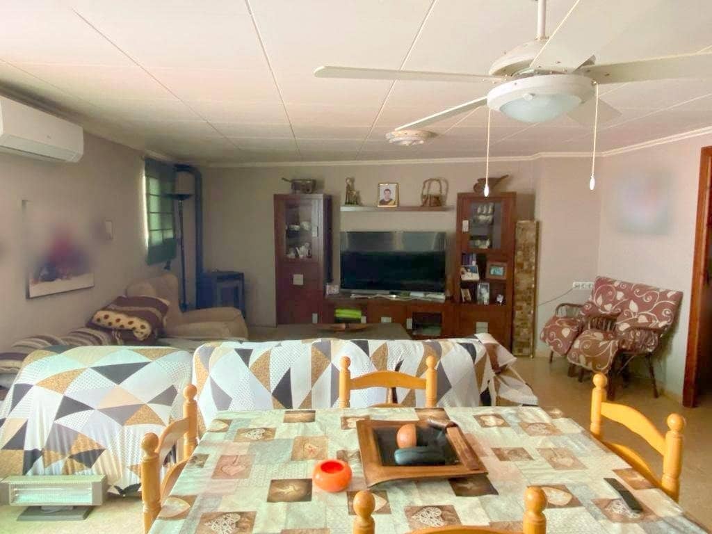 5 bedroom Flat for sale in Moixent - € 159,000 (Ref: 9335063)