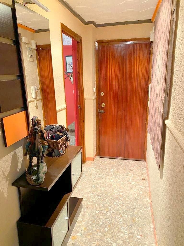 5 bedroom Flat for sale in Moixent - € 159,000 (Ref: 9335063)