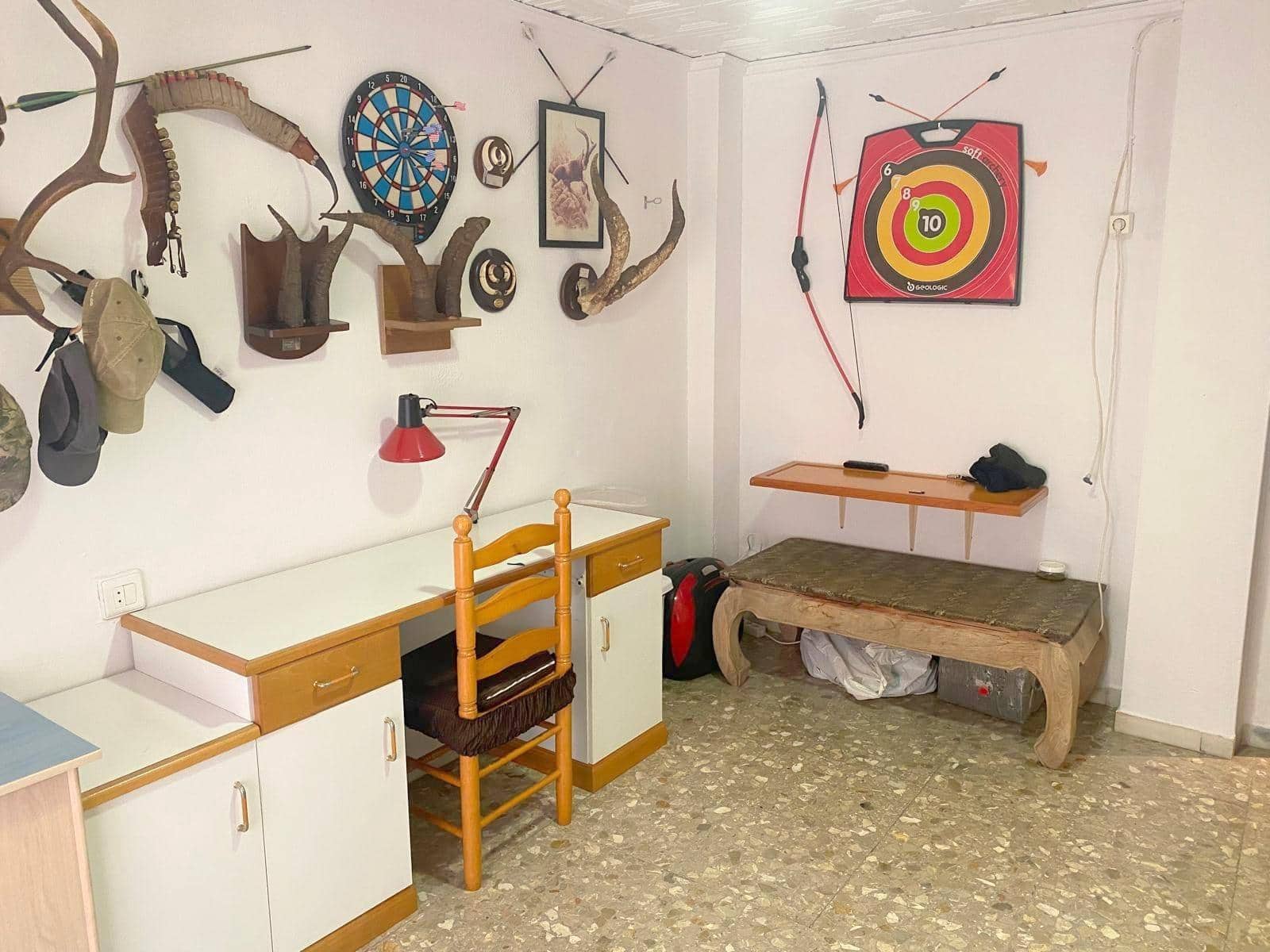 5 bedroom Flat for sale in Moixent - € 159,000 (Ref: 9335063)