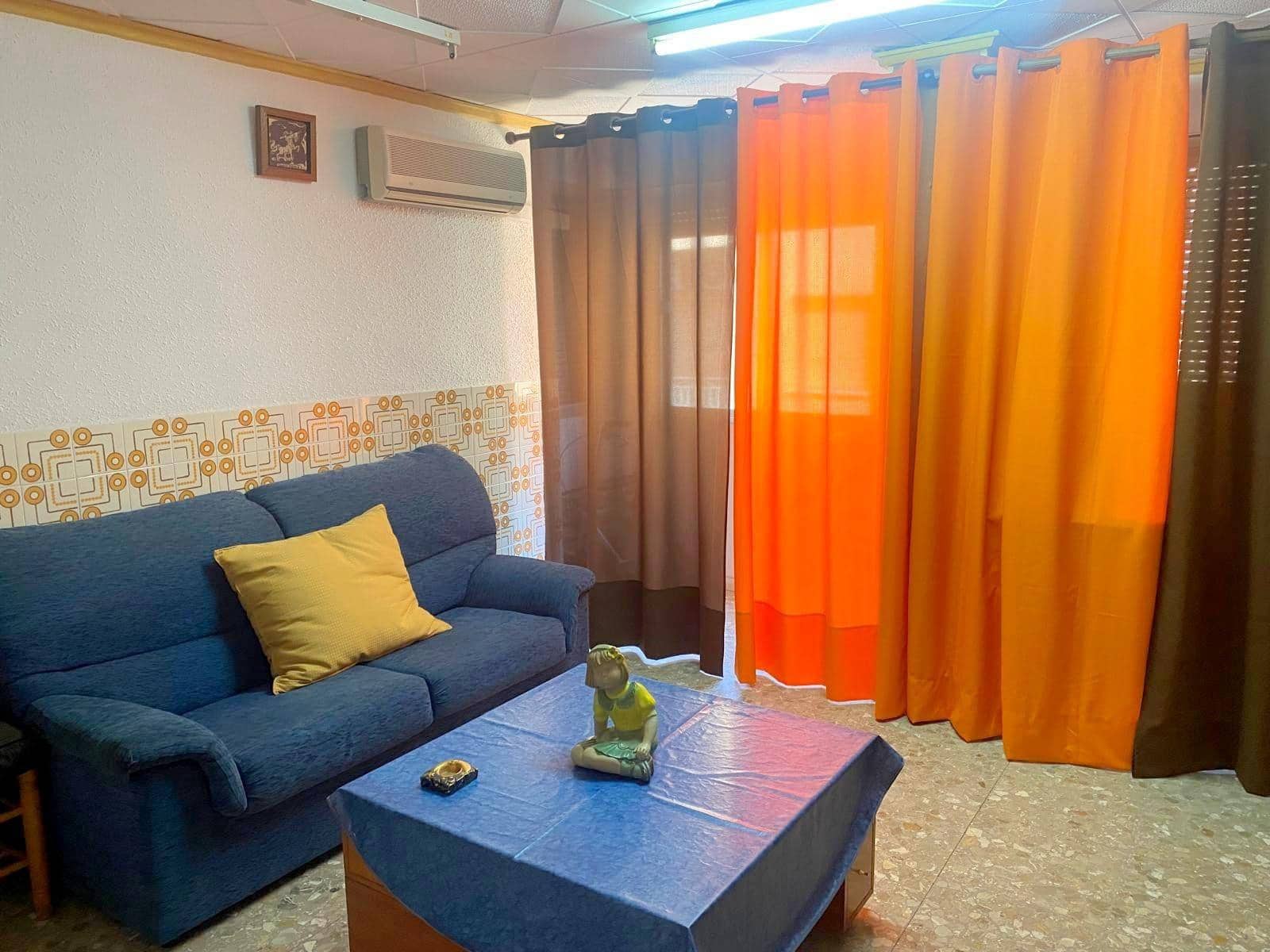 5 bedroom Flat for sale in Moixent - € 159,000 (Ref: 9335063)