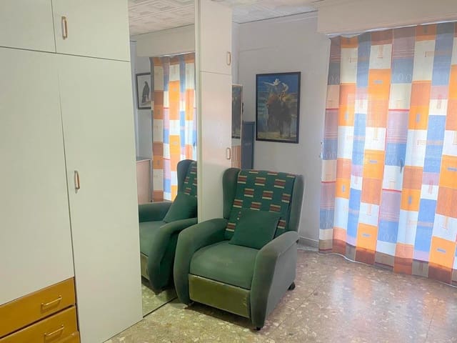 5 makuuhuone Asunto myytävänä paikassa Moixent - 159 000 € (Ref: 9335063)