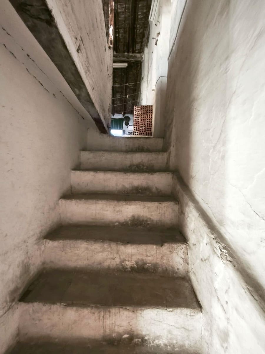 4 soverom Hus til salgs i Xativa - € 90 000 (Ref: 9379137)