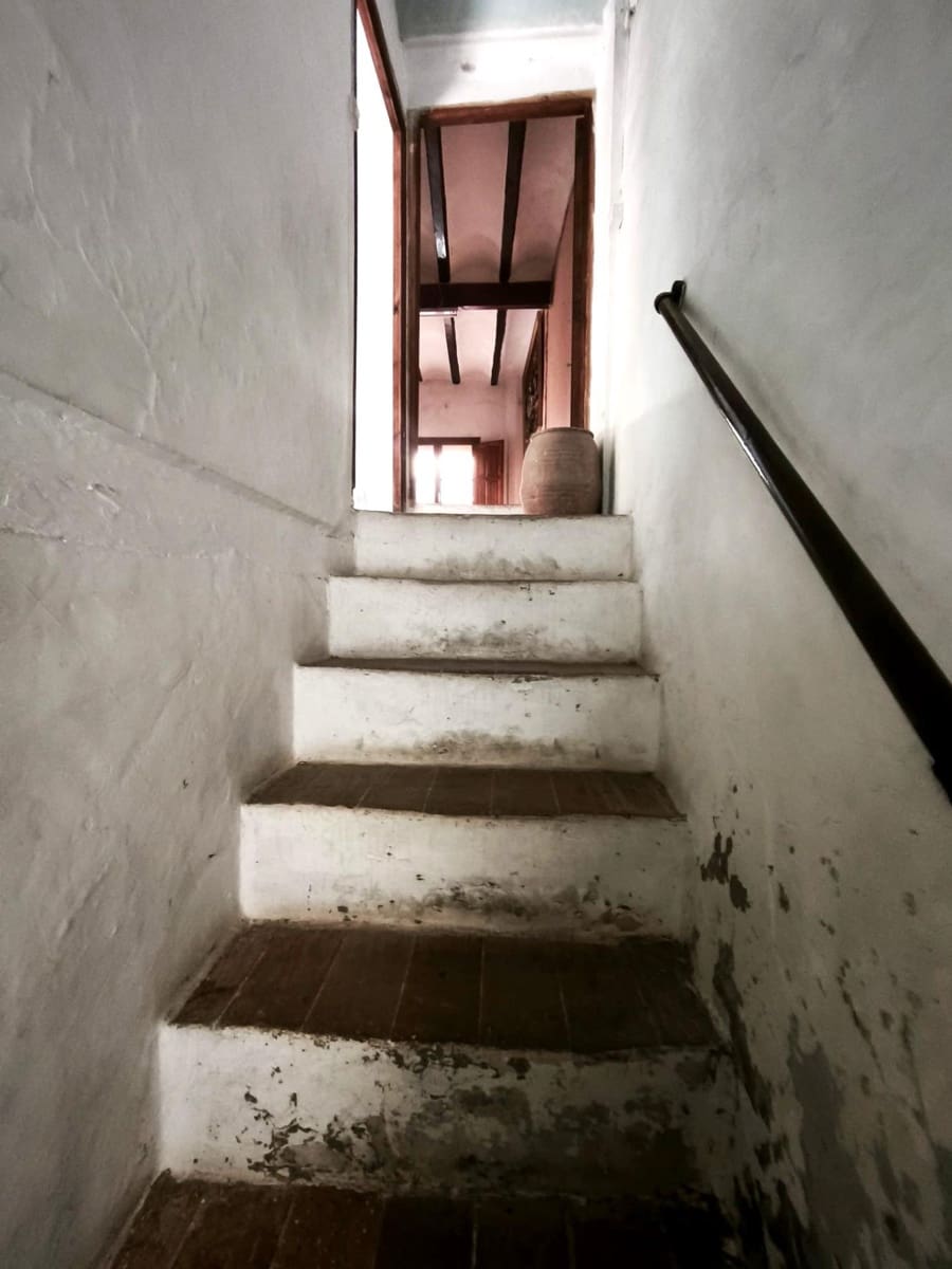 4 soverom Hus til salgs i Xativa - € 90 000 (Ref: 9379137)